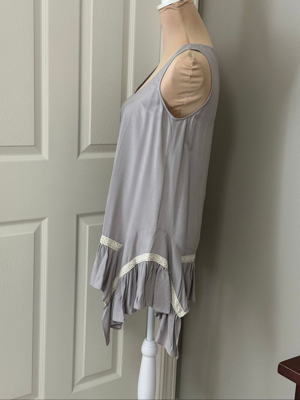 ModCloth top - Picture 2 of 9
